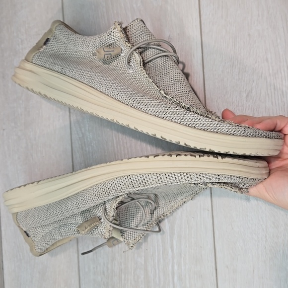 Hey Dude Men's Wally Free Beige Casual Slip On Loafers Flats Sz 13 - Picture 8 of 11